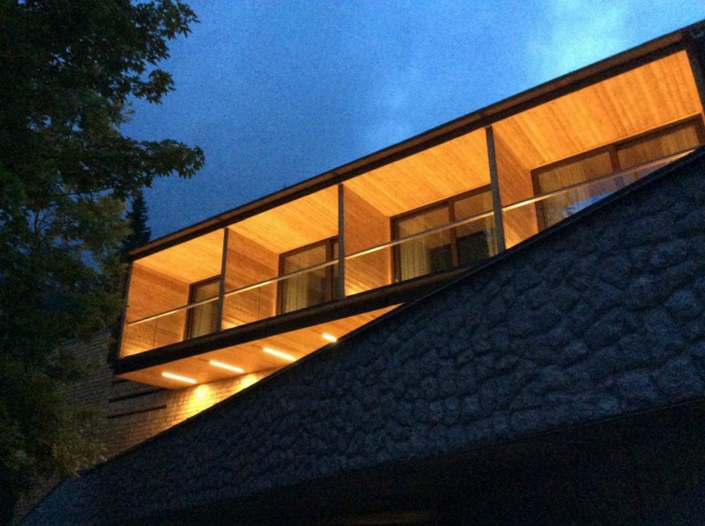Vallesinella Hotel Restaurant Bar Madonna エクステリア 写真